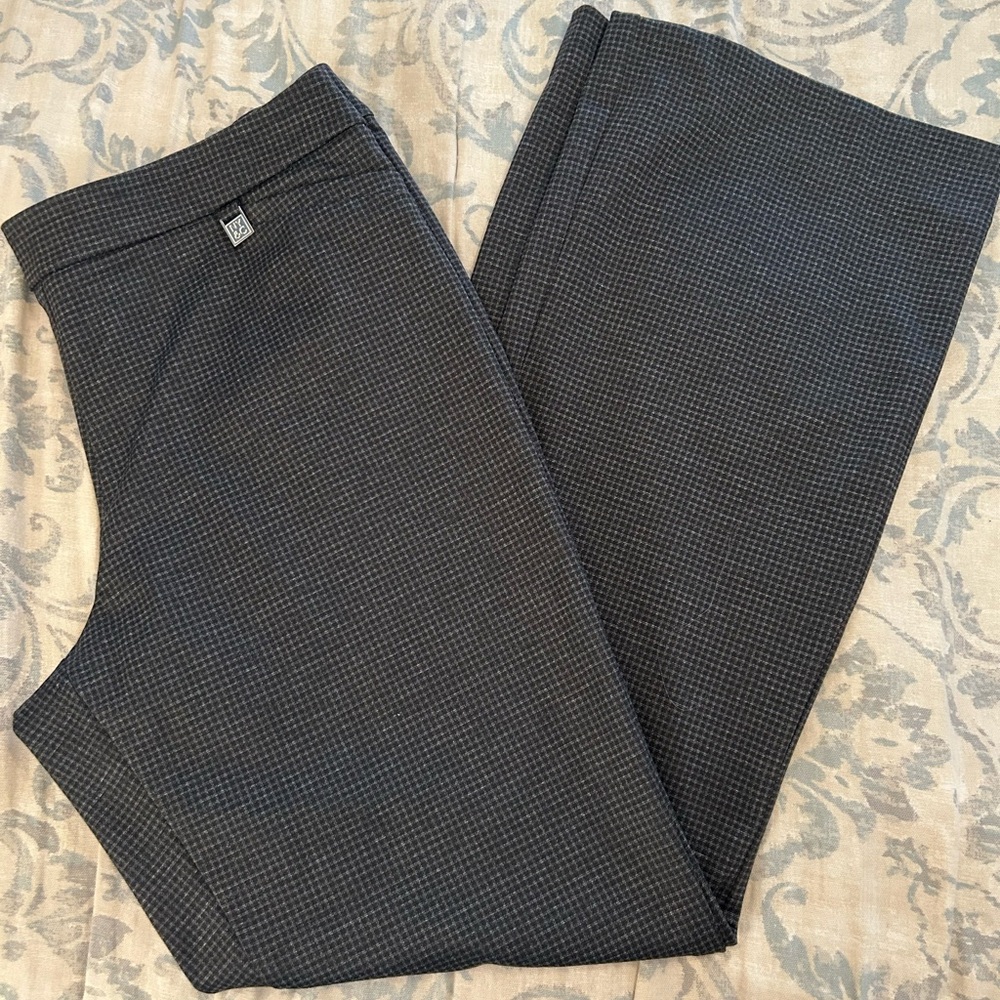 New York & Company knit trousers